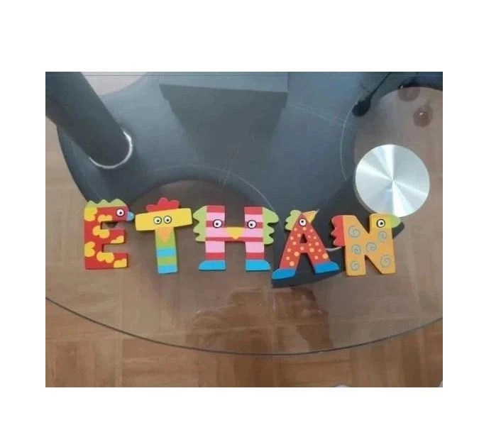 5 lettres en bois pour prénom "ETHAN" neuves